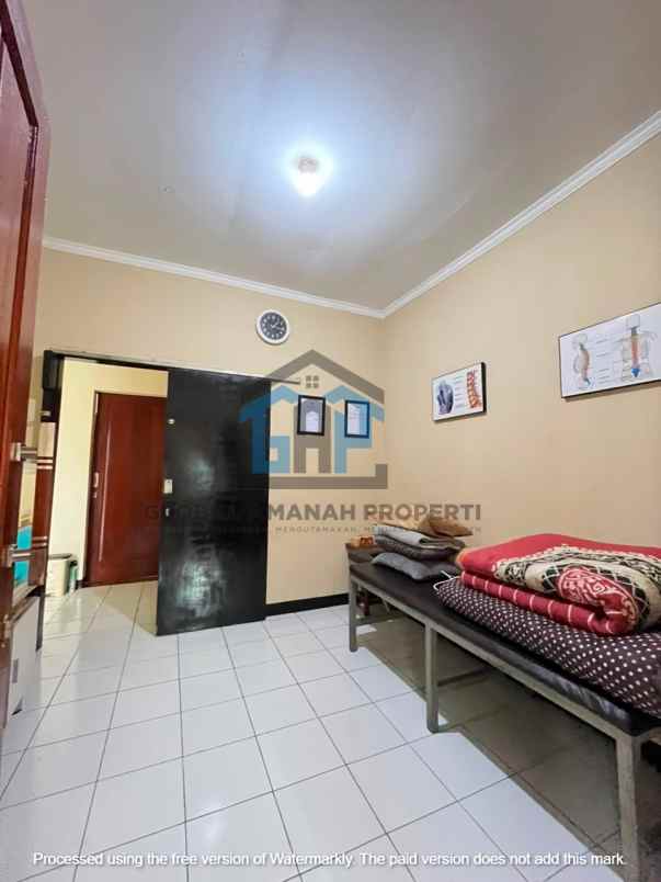 dijual rumah sariwangi
