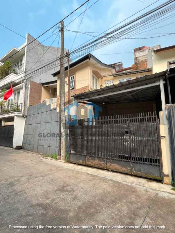 dijual rumah sariwangi