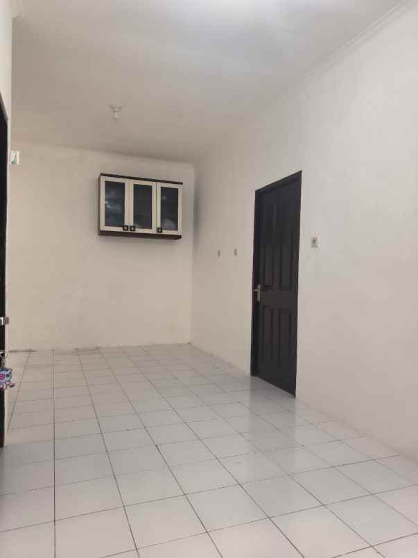 dijual rumah sariwangi regency