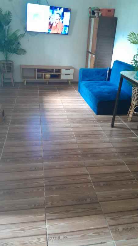 dijual rumah sawangan village cluster