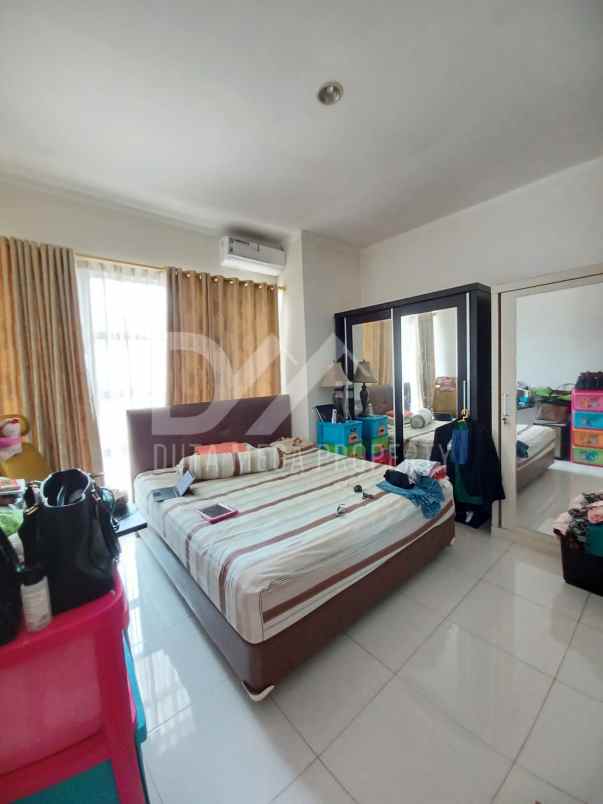 dijual rumah semi furnished di bintaro