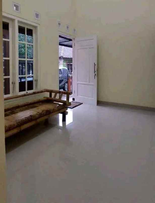 dijual rumah sendangtirto