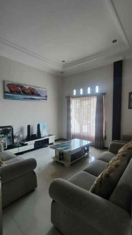 dijual rumah siap huni lokasi ciliwung kota malang