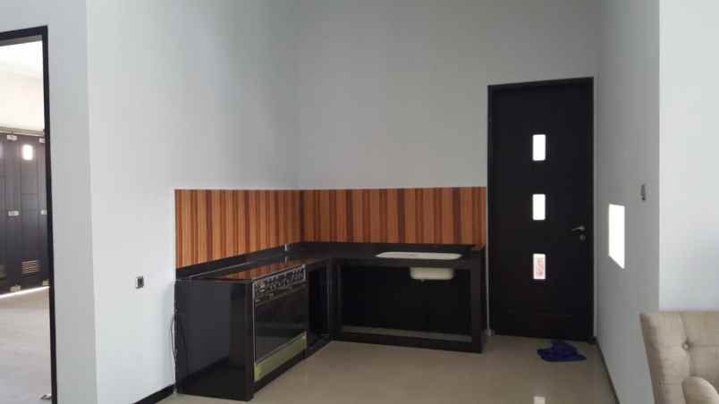 dijual rumah sidosermo pdk surabaya