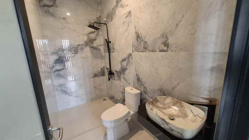 dijual rumah sinduharjo