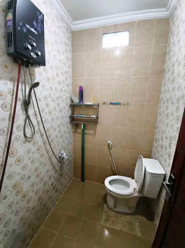 dijual rumah sleman jl tajem