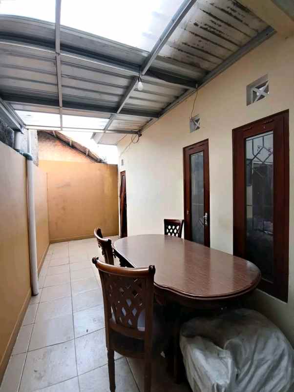 dijual rumah sleman jl tajem