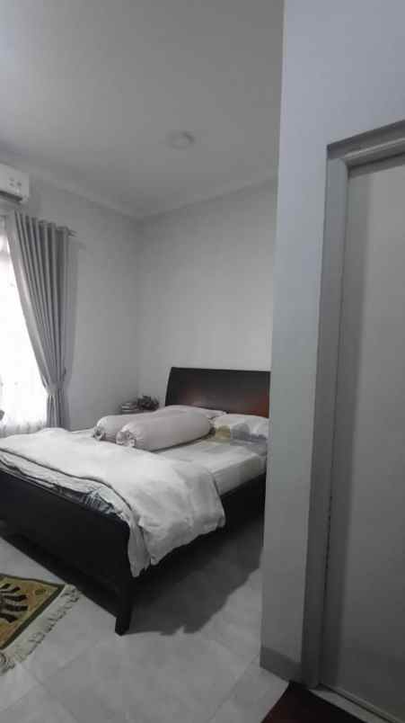 dijual rumah sukanagara antapani kidul