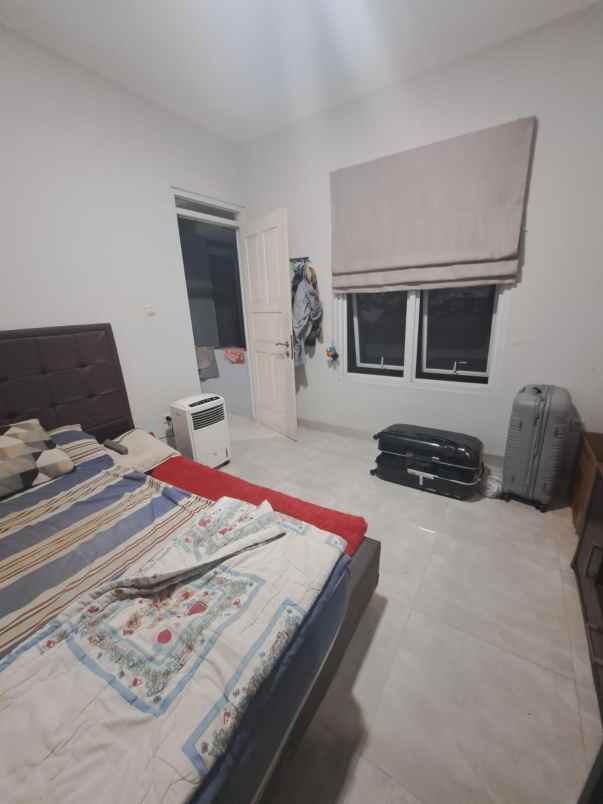 dijual rumah sukanagara antapani kidul