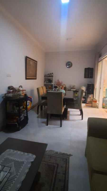 dijual rumah sukanagara antapani kidul