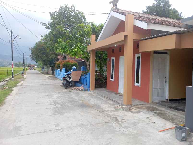 dijual rumah sumberharjo prambanan