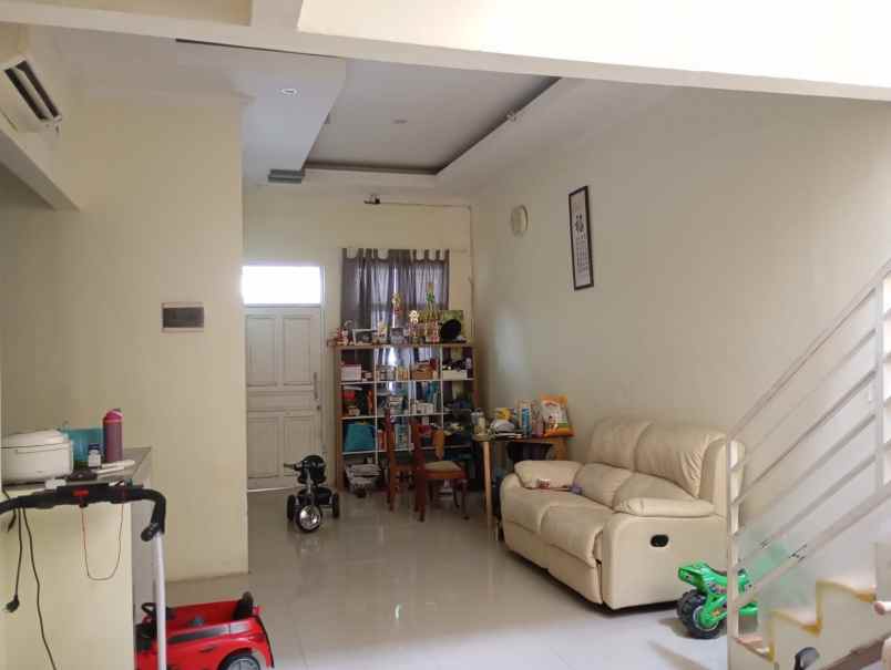 dijual rumah taman modern cakung