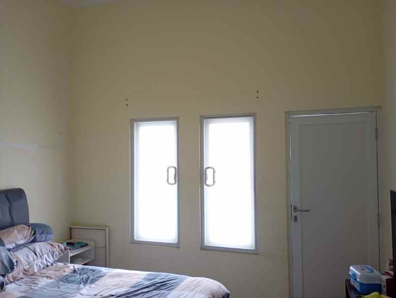 dijual rumah taman modern cakung