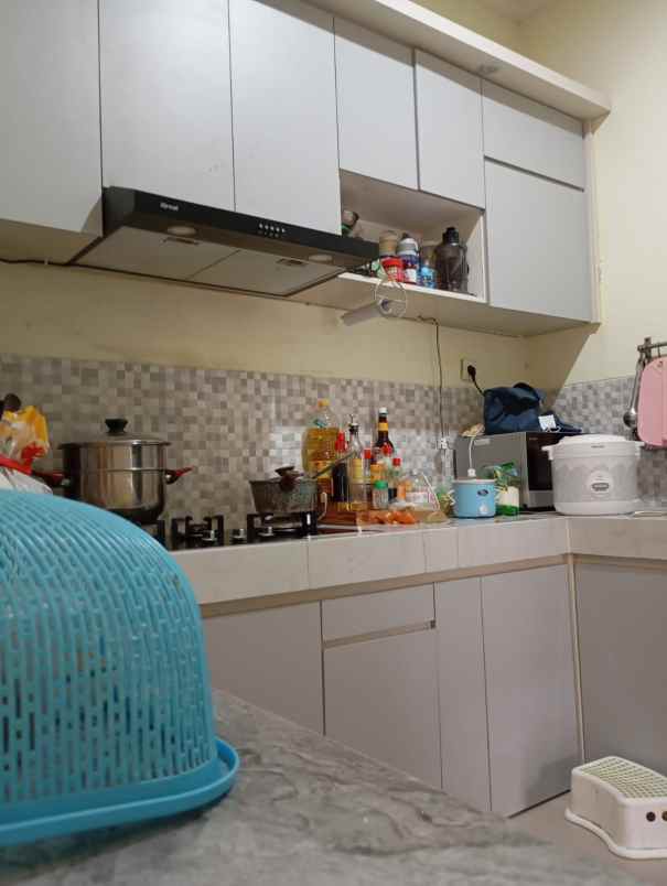 dijual rumah taman modern cakung