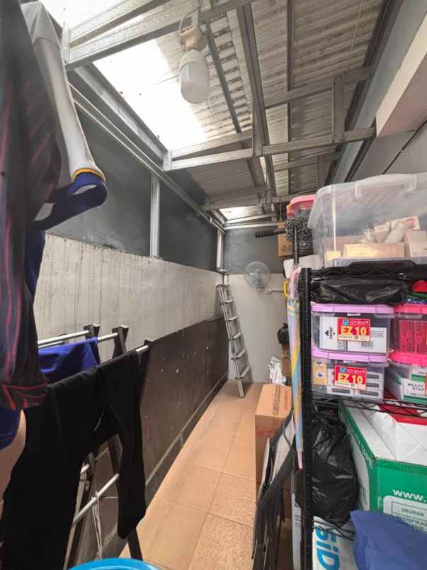 dijual rumah taman wisata regency