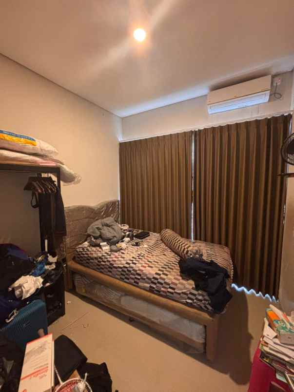 dijual rumah taman wisata regency