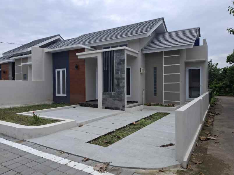 dijual rumah tamanan tamanmaartani