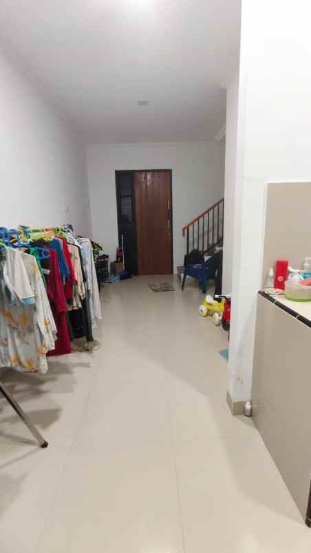dijual rumah tanbassa depok residence
