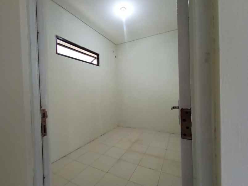 dijual rumah tapos sukatani depok