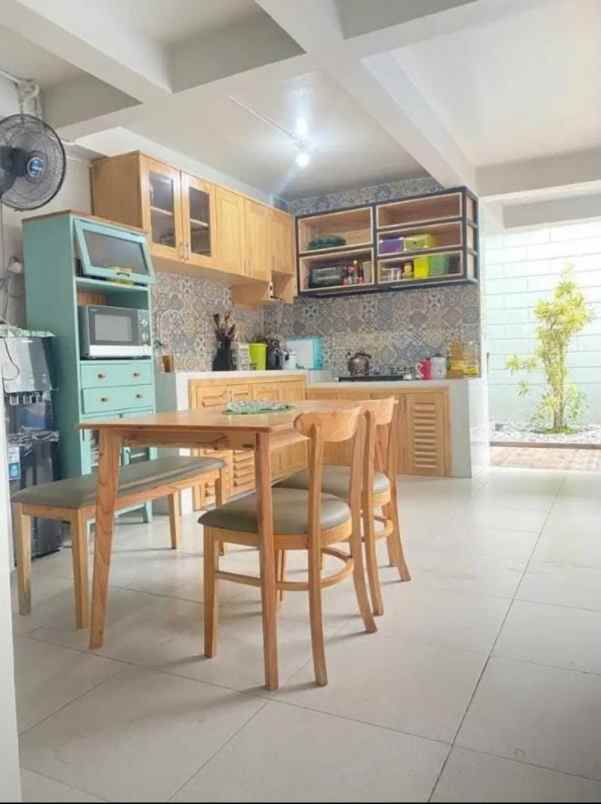 dijual rumah villa kalijudan indah