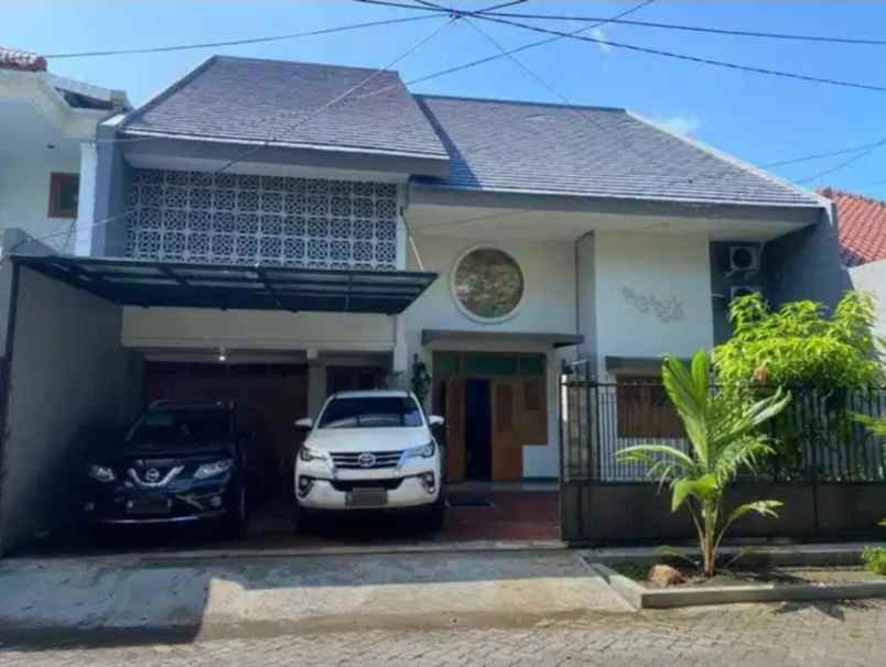 dijual rumah villa kalijudan indah