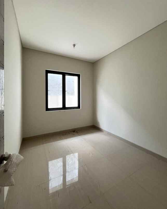 dijual rumah wisata bukit mas