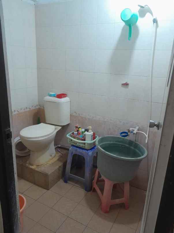 dijual rumah wisma mukti klampis anom