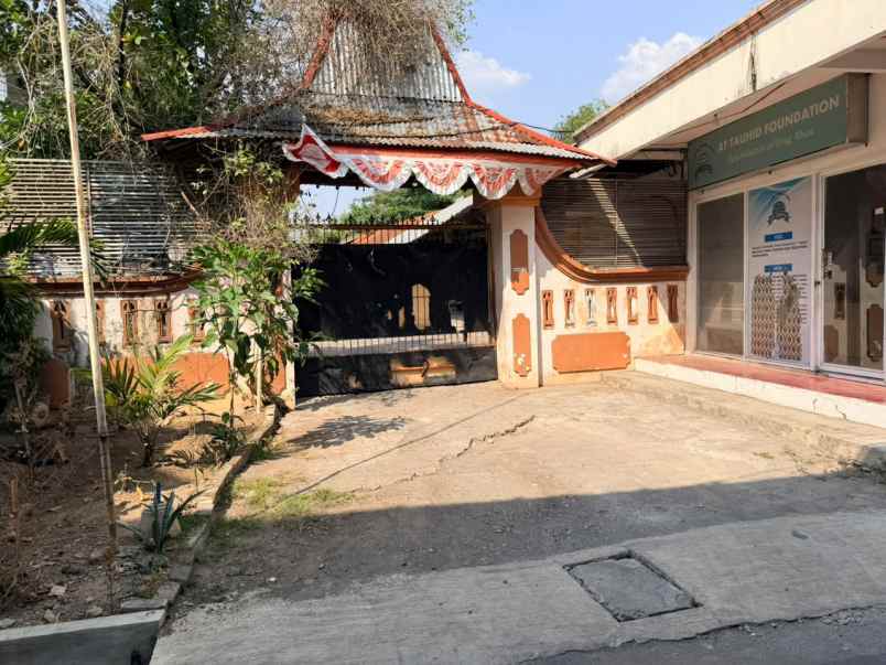 dijual tanah di jl kamper semarang