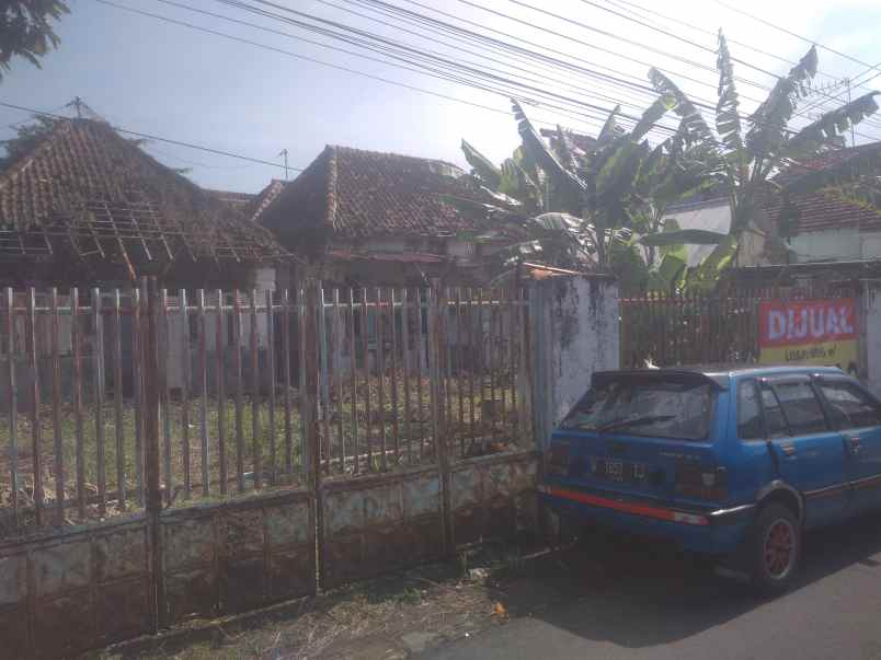 dijual tanah jalan darmoyudo utama