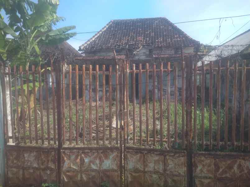 dijual tanah jalan darmoyudo utama