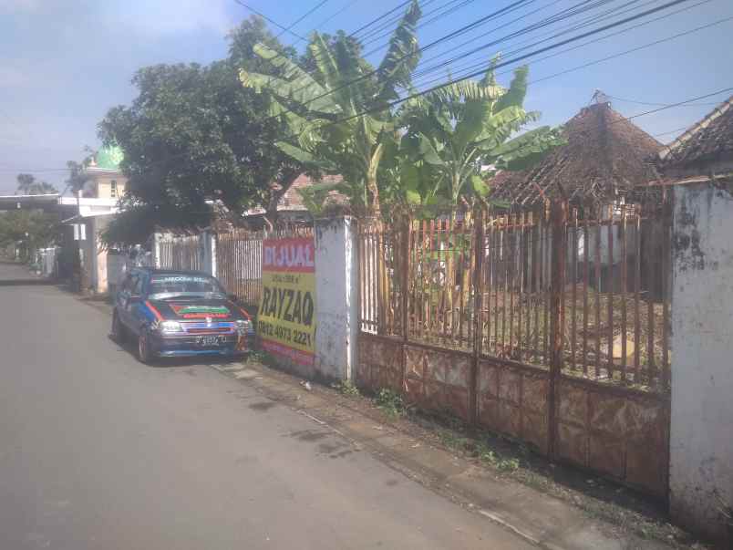 dijual tanah jalan darmoyudo utama