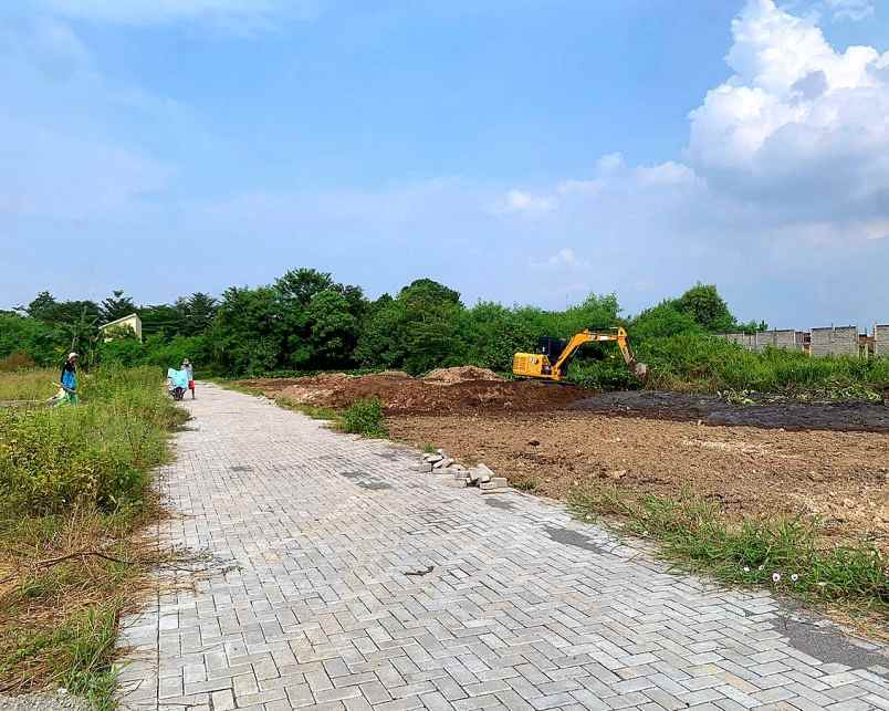 dijual tanah jl kabupaten trihanggo