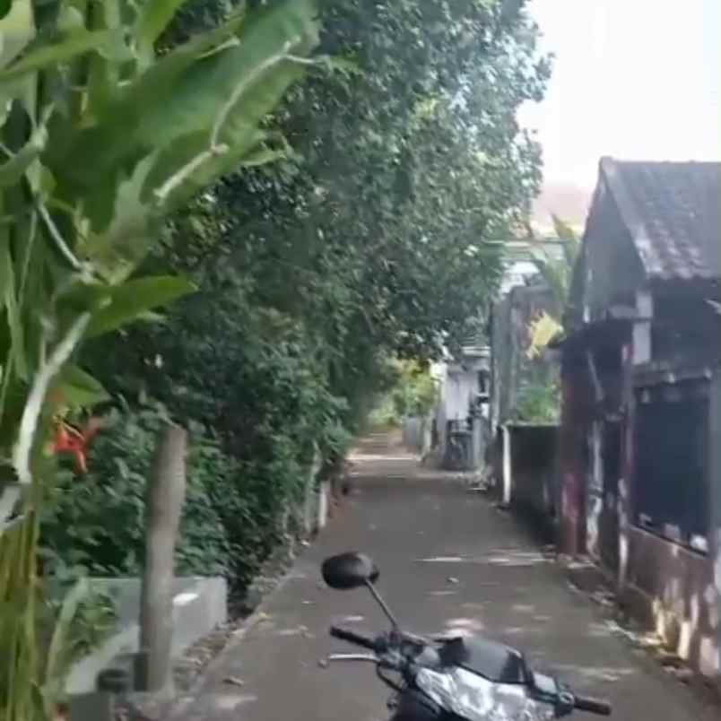 dijual tanah jl mertasari