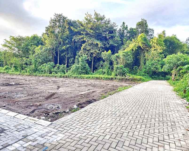dijual tanah jl pandanaran uii candi