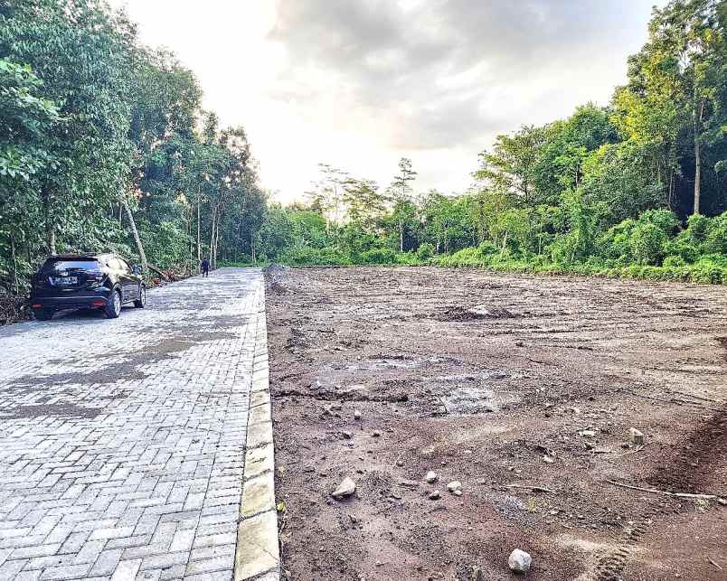 dijual tanah jl pandanaran uii candi