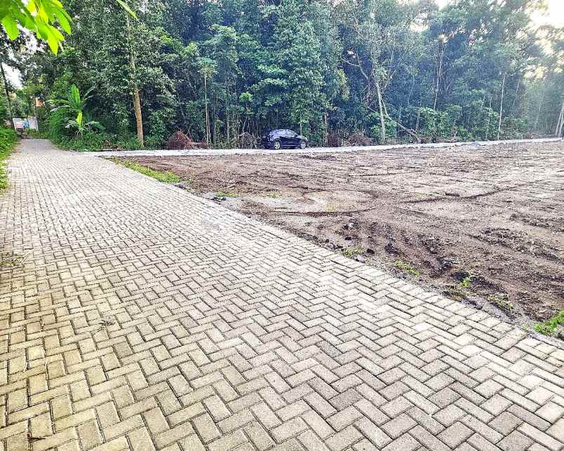 dijual tanah jl pandanaran uii candi
