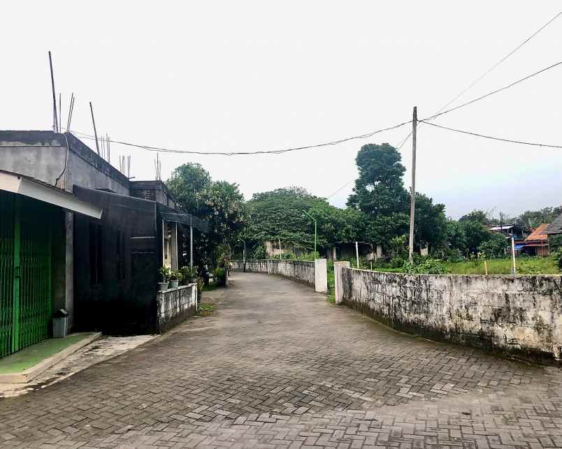 dijual tanah jl yudhistira gandekan