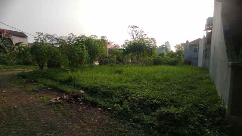 dijual tanah komplek perumahan bumi