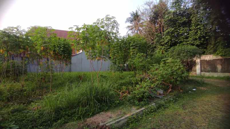 dijual tanah komplek perumahan bumi