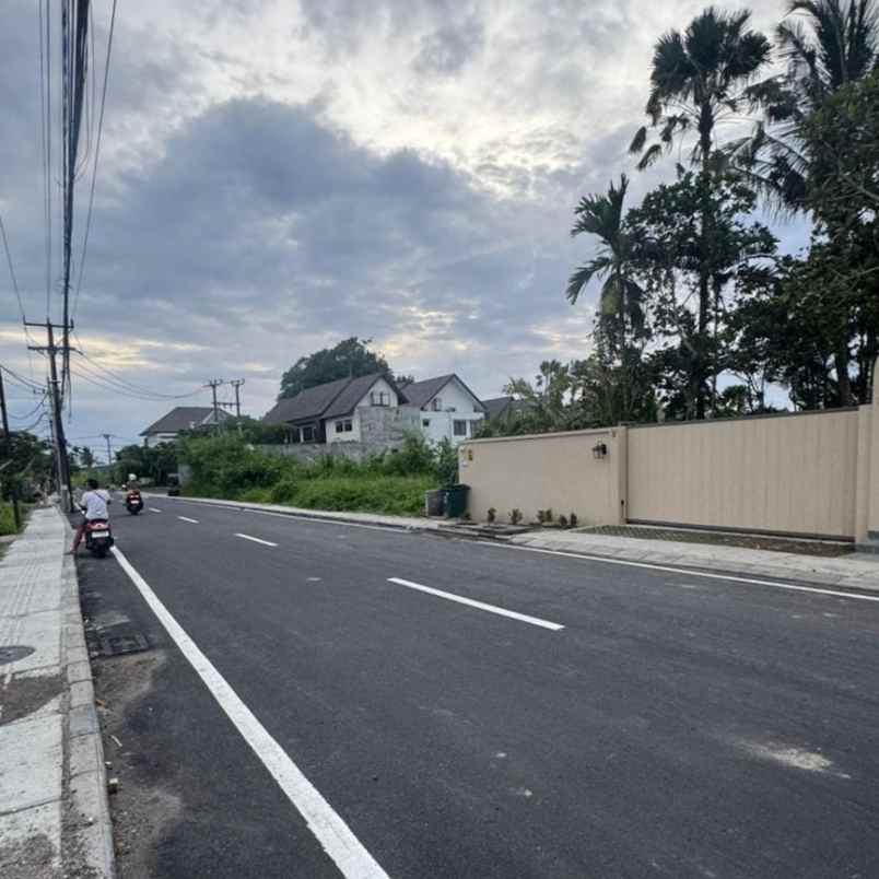 dijual tanah pantai mengening