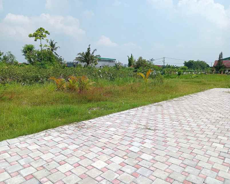 dijual tanah yogyakarta di jl damai dekat hotel hyatt