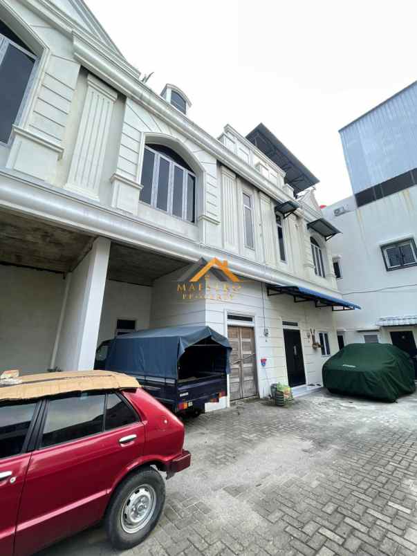 dijual villa komplek sentosa village