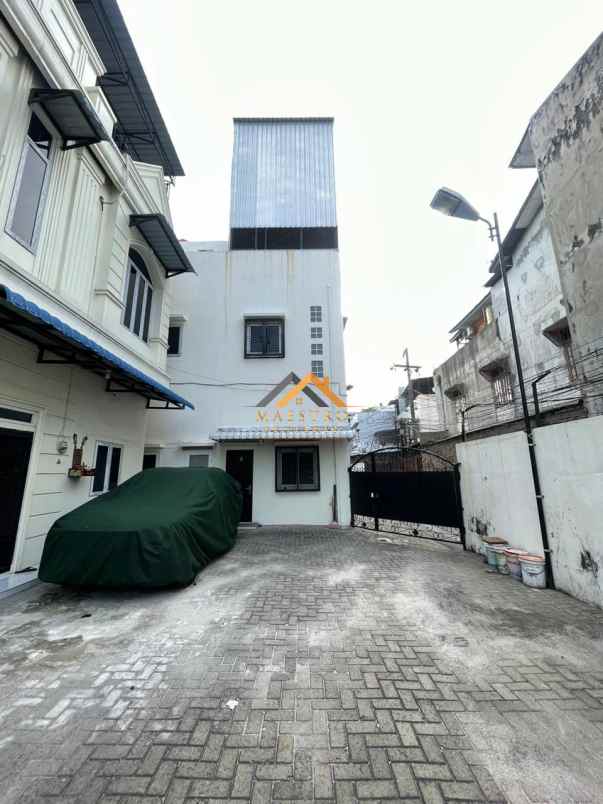 dijual villa komplek sentosa village