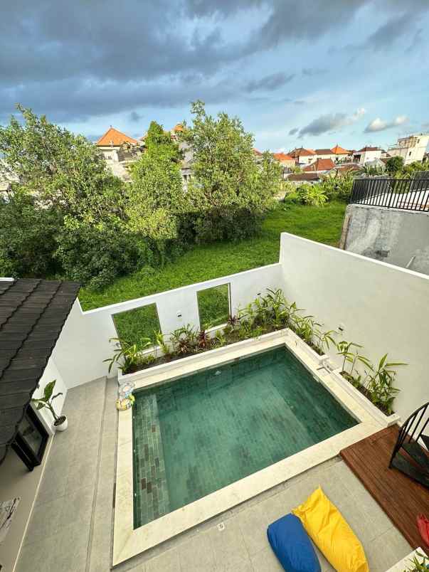 dijual villa padonan badung bali