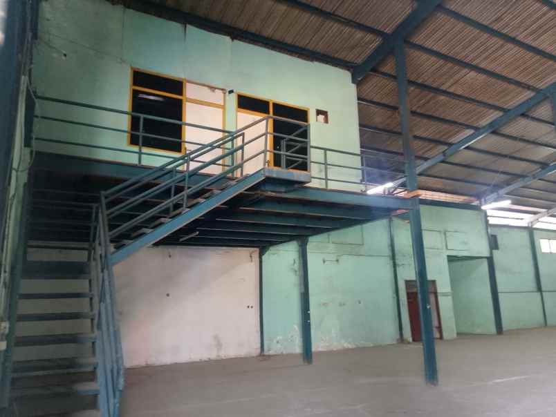 disewa gudang akses kontainer di pulo gadung