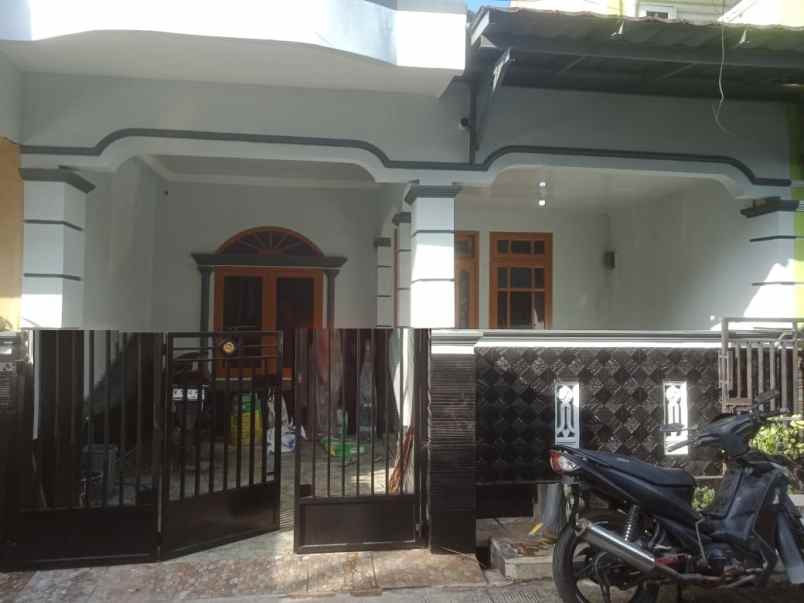 disewa hunian di pejuang jaya bekasi kota c0510