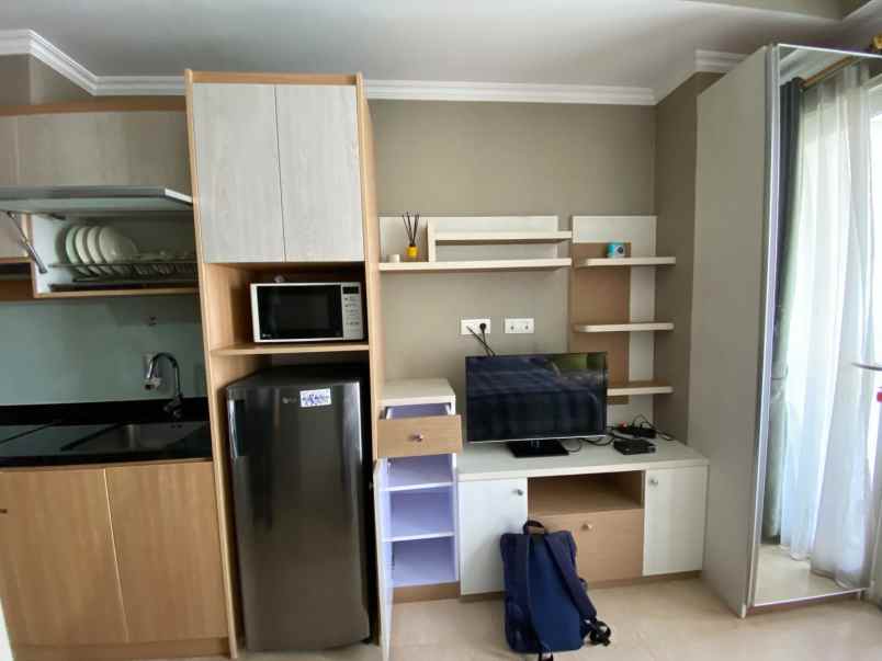 disewakan apartemen menteng park diamond tower studio