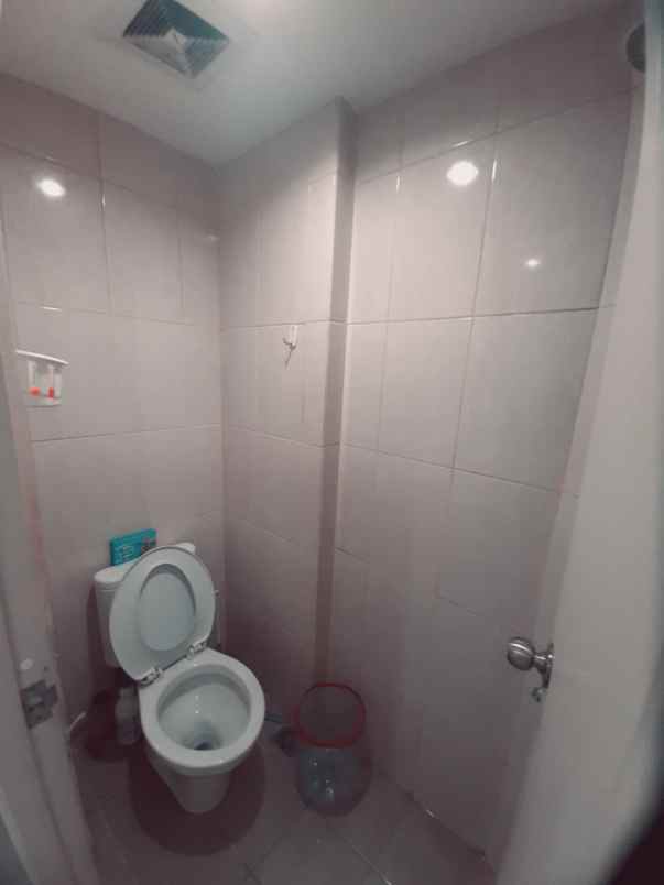 disewakan apartemen osaka pik2 type studio