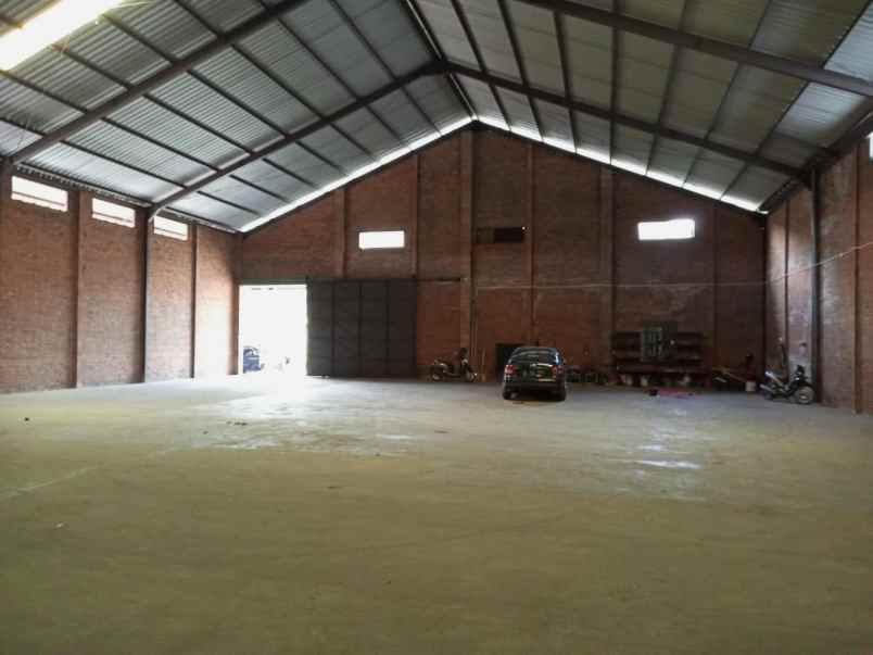disewakan gudang di mojokerto