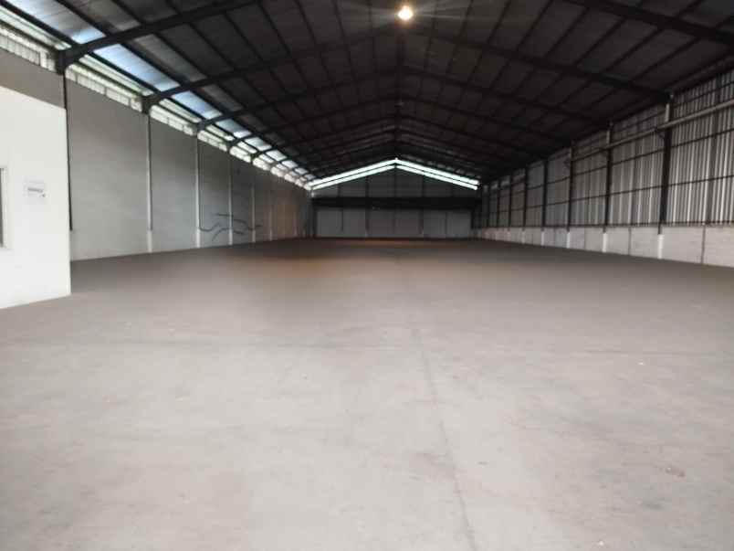 disewakan gudang di ossowilangun surabaya